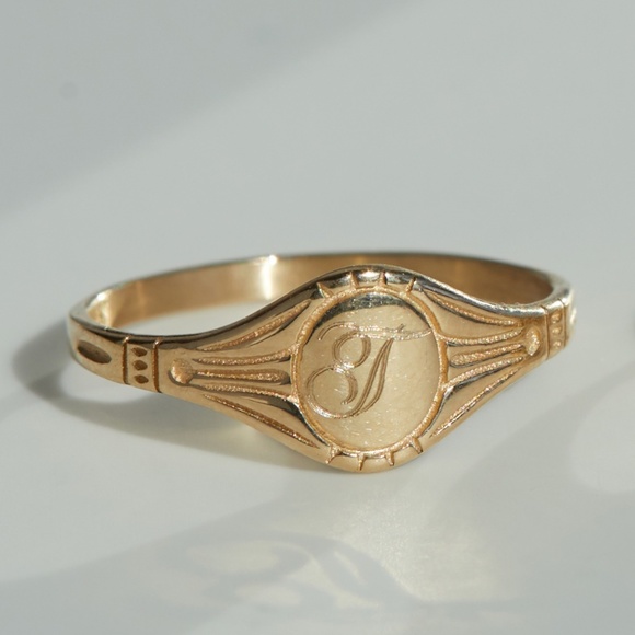 Catbird Jewelry - Letter S Grand Signet Ring